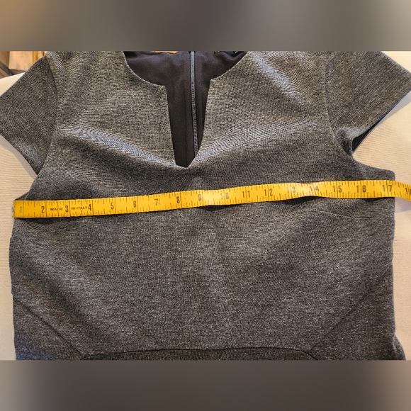 Banana Republic Woman's Sheath Dress sz 6 Gray Heathered Work Professional - Picture 5 of 6